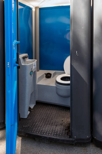 Portable Toilet Options We Offer in Gordon, PA